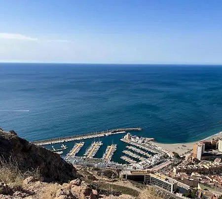 Nice Near The Port Apartamento